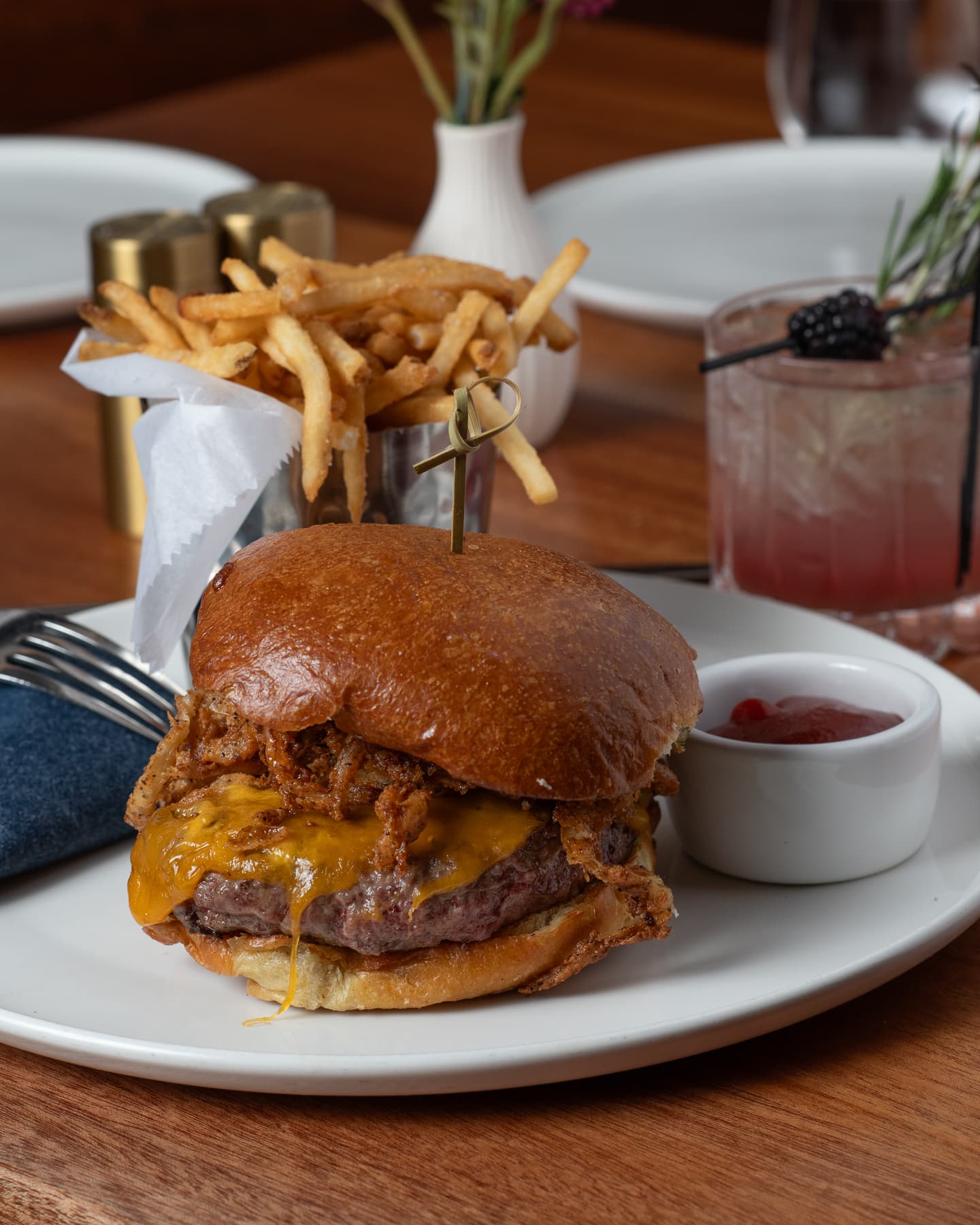 Tavern cheddar burger with pommes frites